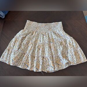 American Eagle Floral Print Women's Skirt with liner size small